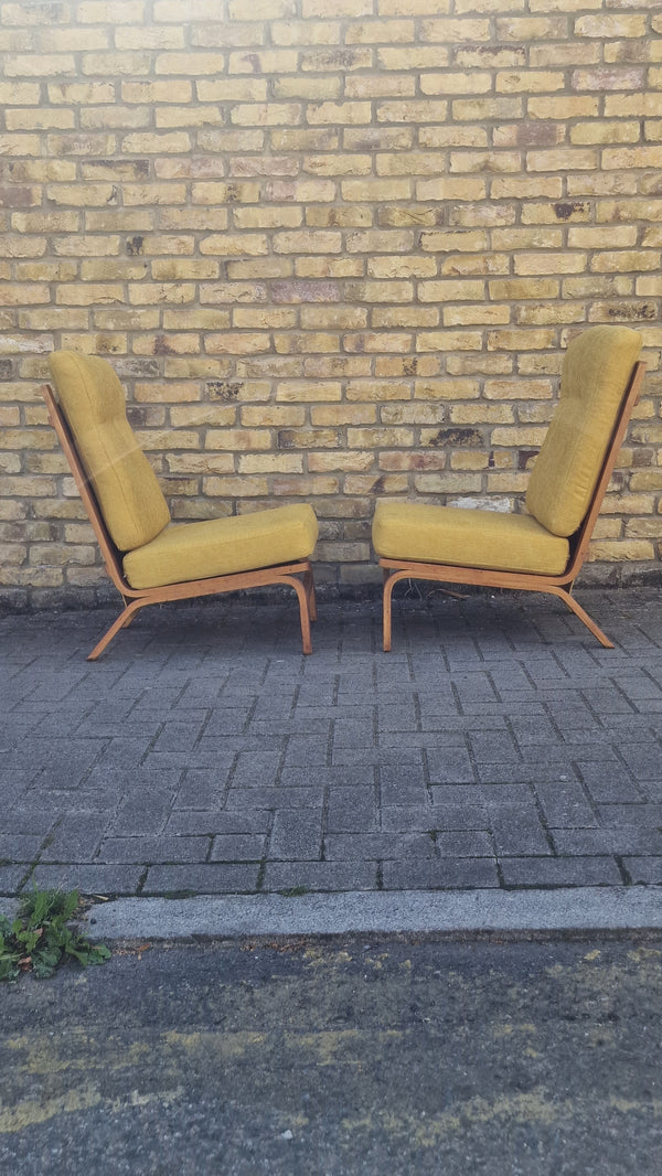 1950s Eric Lyons chairs forTecta