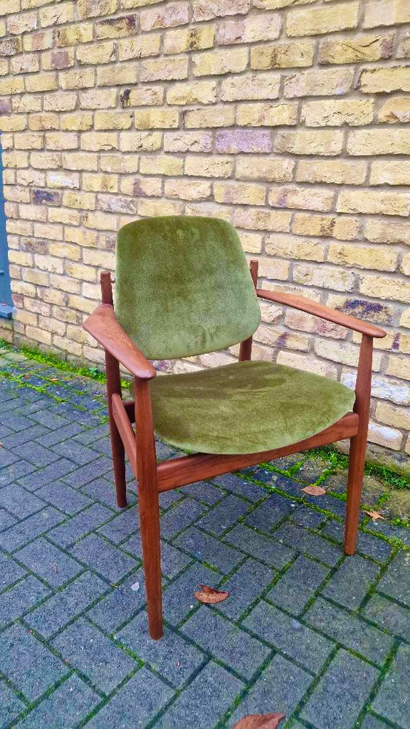 1960s Danish chair by Arne Vodder